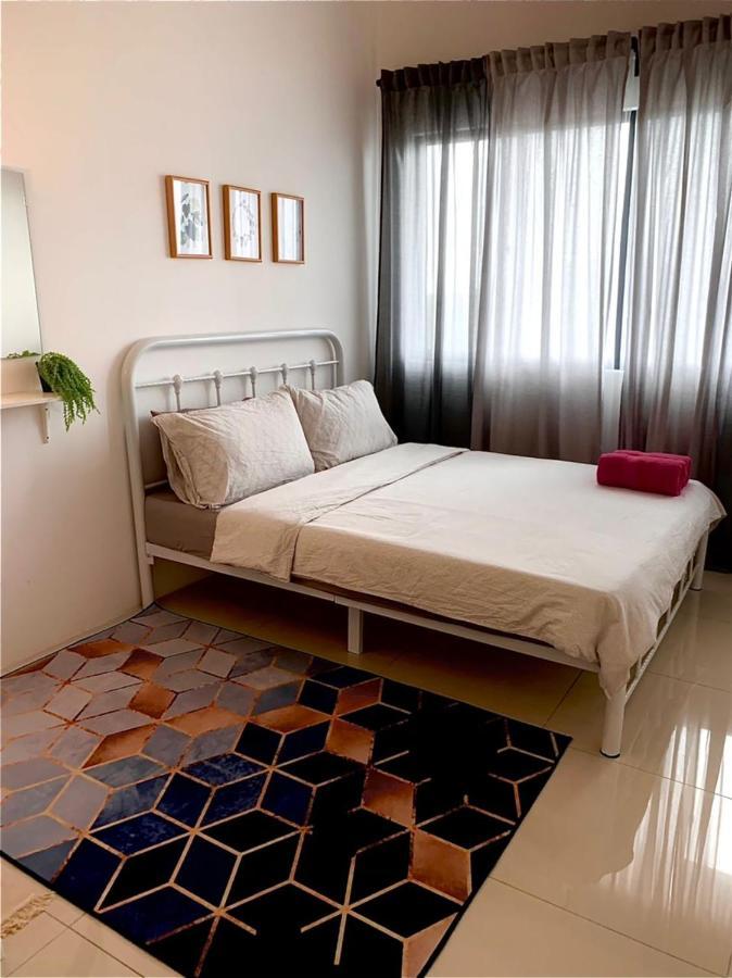Bunga Homestay Sea View กัวลาตรังกานู ภายนอก รูปภาพ
